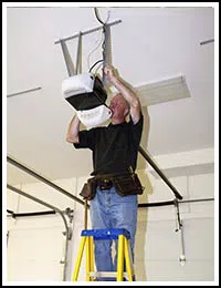 United Garage Door Repair Service Silver Spring, MD 301-375-2407 - sb-services-05